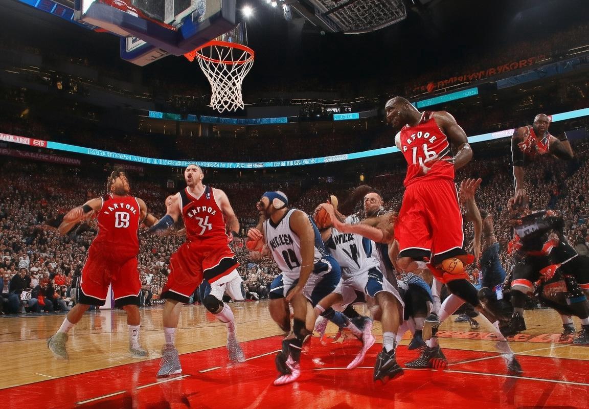 2016年NBA焦点战：猛龙VS森林狼巅峰对决精彩瞬间回顾(图1)