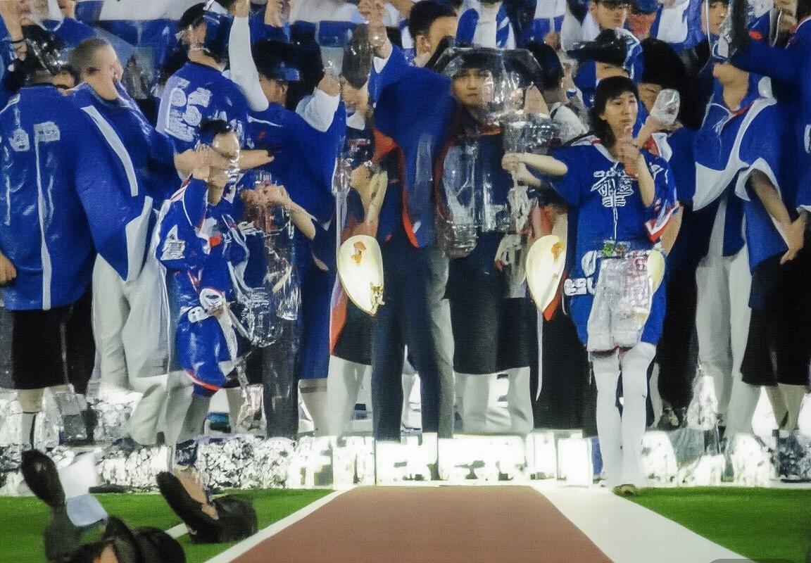 76人险胜灰熊：恩比德哈登领军，灰熊莫兰特孤军奋战(图3)